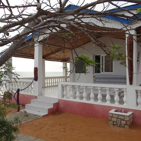 Jardin De Beravy Hotel Toliara Room photo